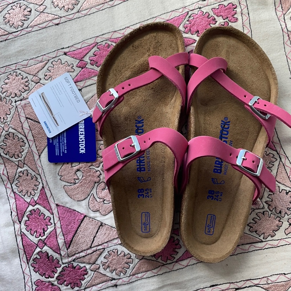 NWT Pink Mayari Birkenstocks